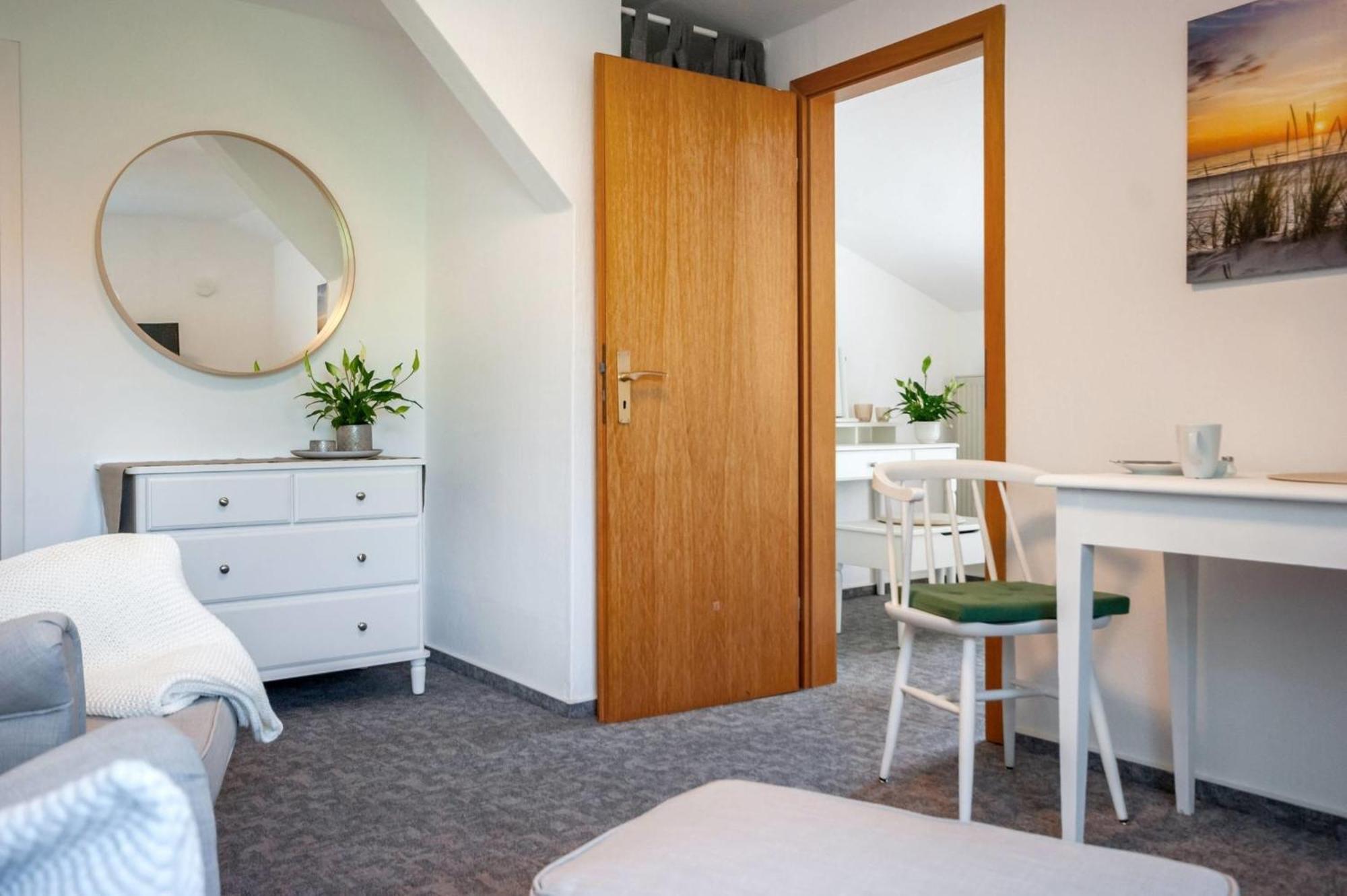 Knusthof - Wohnung 2 Albertsdorf Dış mekan fotoğraf